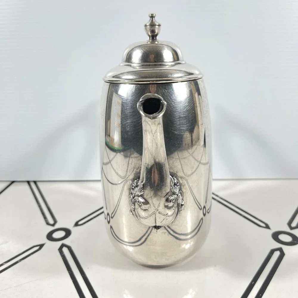 Sheridan‎ Silver Plate Coffee Pot Etched Swag Scroll Spout English FPS